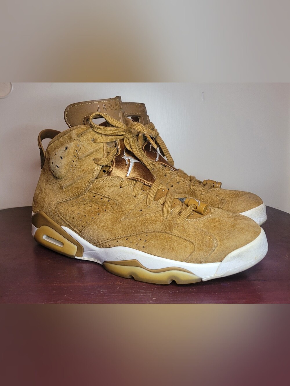 Jordan Air Jordan 6 Retro Wheat Suede High Top Brown size 12 2017 384664-705